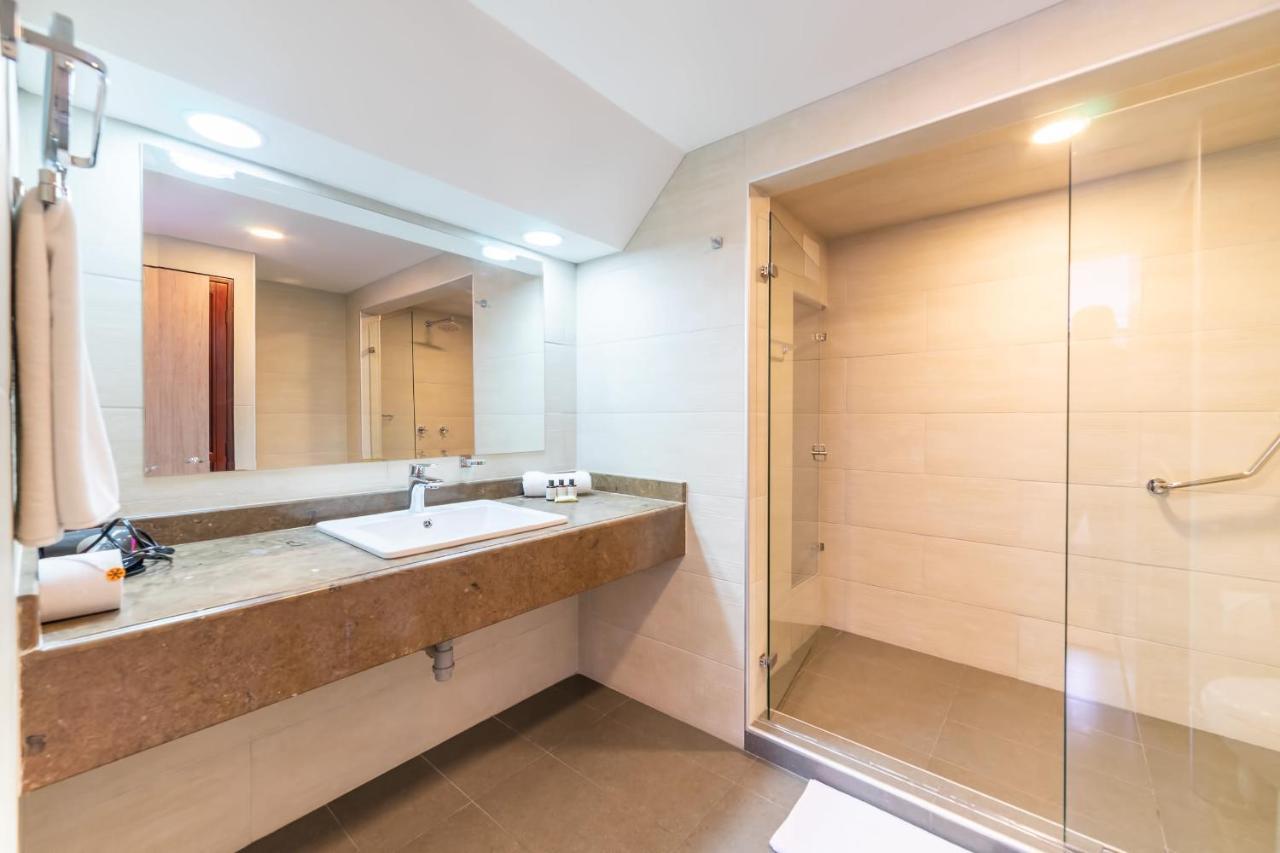 Comfortable Duplex In Parque 93 Bogotá Exteriör bild
